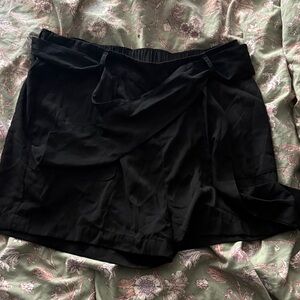 a new day Black Women's Shorts Large